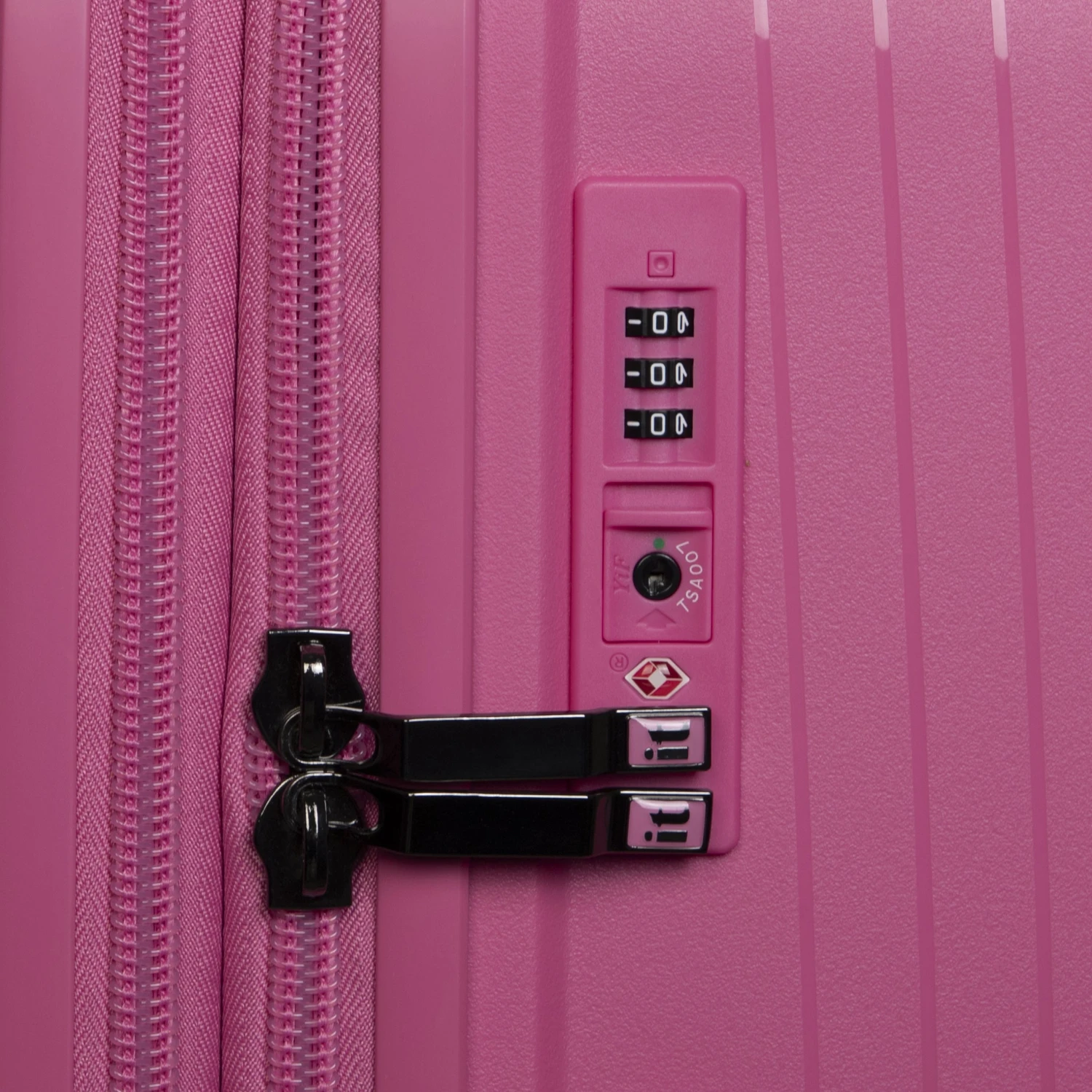 IT Luggage Spontaneous - 3pc Set (Azalea Pink) 9 IT Luggage Spontaneous - 3pc Set (Azalea Pink) - Image 9