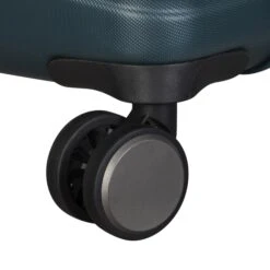 IT Luggage Fusional - 4pc Set (Mediterranean Green) -Travel Storage Shop 32987A UK16 2920 08MediterraneagreenS730SSWheel