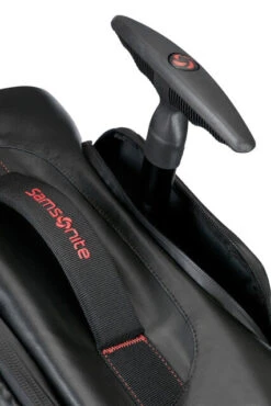 Samsonite Paradiver Light 79cm 2-Wheeled Duffle Bag -Travel Storage Shop 748521041 pd fi c69a6425 a498 4b9f a929 a5b800adb586