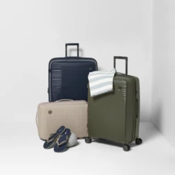 IT Luggage Spontaneous - 3pc Set (Olive Night) -Travel Storage Shop 7 19fe33a3 c28c 4370 abcc 9bbec0b310bd