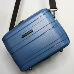 IT Luggage Momentous - Vanity Case (Tibetan Lan) 10 IT Luggage Momentous - Vanity Case (Tibetan Lan) -Travel Storage Shop 7 bea7720b ba76 479f 8cdf f796ec074235