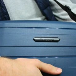 IT Luggage Momentous - Vanity Case (Tibetan Lan) 12 IT Luggage Momentous - Vanity Case (Tibetan Lan) -Travel Storage Shop 9 f8c7a61f c666 4c09 bb7d 3b8a1d9d334c