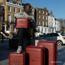 IT Luggage Momentous - Vanity Case (German Red) 12 IT Luggage Momentous - Vanity Case (German Red) -Travel Storage Shop jessechvce 1